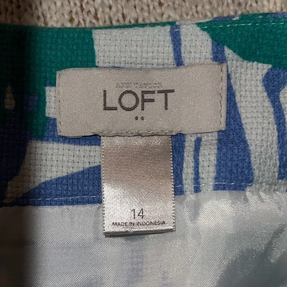 Summer at the country club Loft size 14 tropical leaf print skirt - Picture 2 of 5